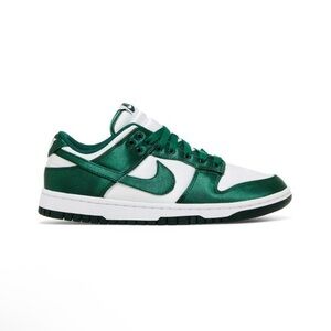 Nike Wmns Dunk Low ‘Satin Green’